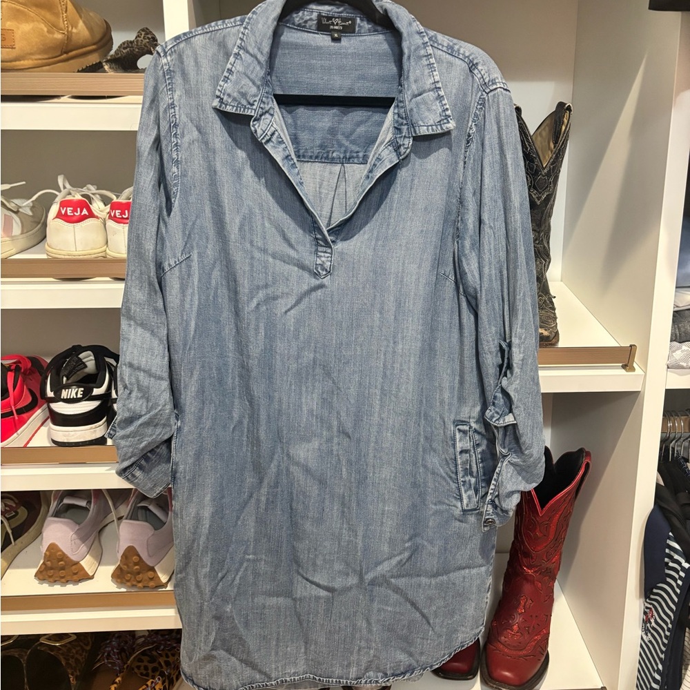 Velvet Heart Blue Denim Dress